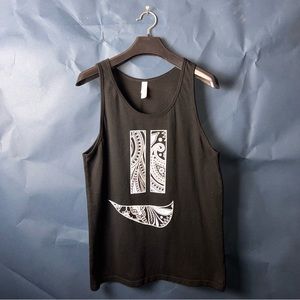 Men's Medium Black Graphic Smirk Tank